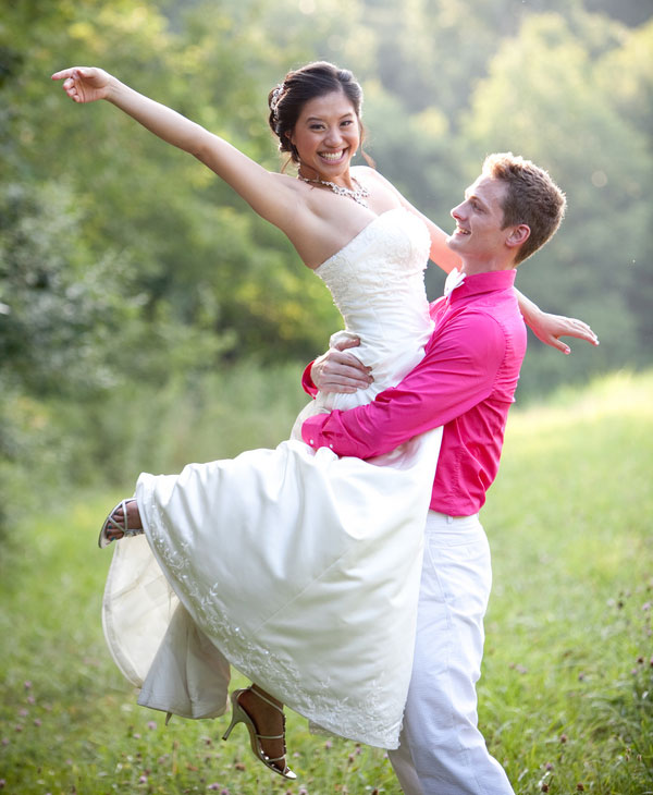 ТОП 10 стильных аксессуаров для свадебной фотосесии фото 23