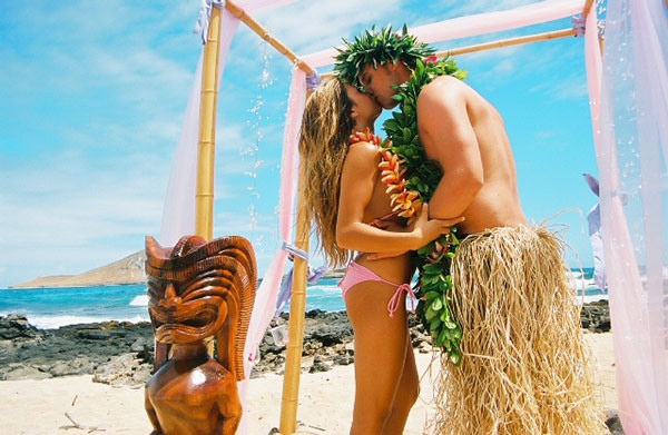 Свадьба в гавайском стиле фото 14