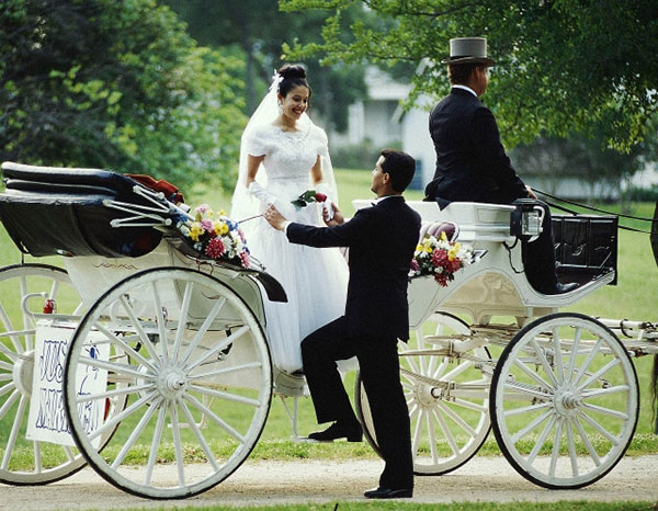 ТОП 10 стильных аксессуаров для свадебной фотосесии фото 9
