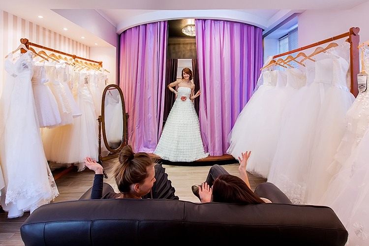 Рекомендации модельеров по выбору свадебных платьев для невест 2016 года фото 2