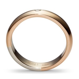Обручальное кольцо с 1 бриллиантом 585 пробы