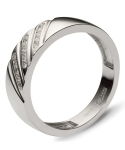 Обручальное кольцо  с 15 бриллиантами 585 пробы