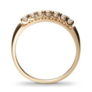 Обручальное кольцо  с 7 бриллиантами 585 пробы