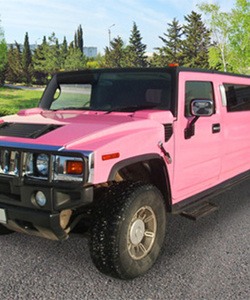 Hummer H2 Limousine розового цвета