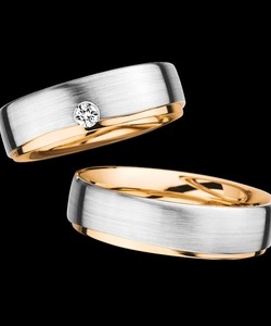 Обручальные кольца с бриллиантом. Артикул ST-8008
