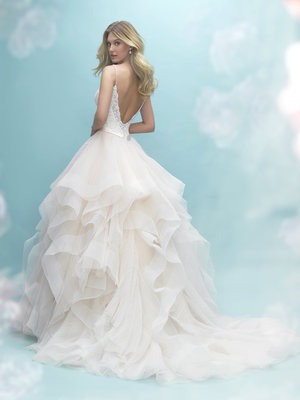 Свадебное платье 9450 из коллекции Allure Bridals