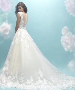 Свадебное платье 9470 из коллекции Allure Bridals