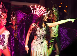 Травести шоу. Шоу пародий ШАНТЭЙ. Шоу пародий.